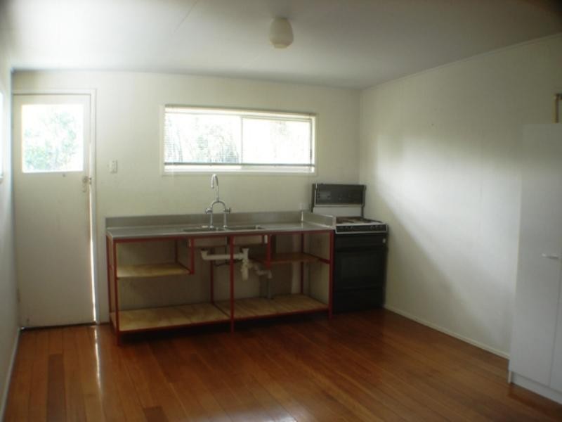 2/15 Wilkins Street, Annerley QLD 4103