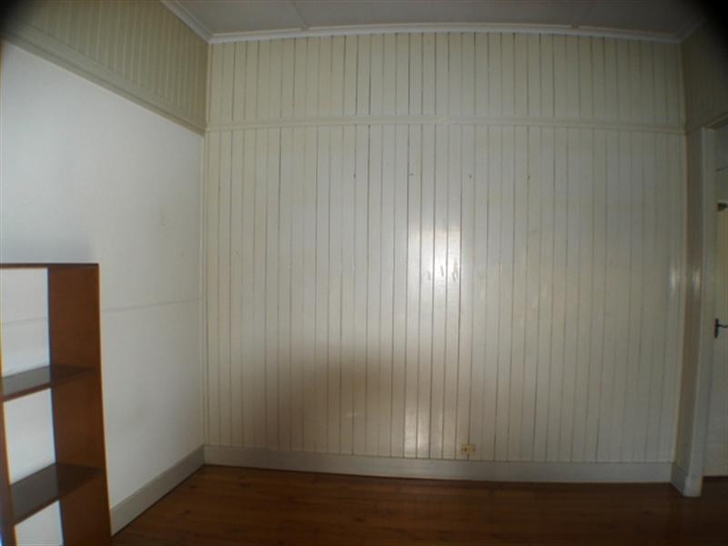 2/15 Wilkins Street, Annerley QLD 4103