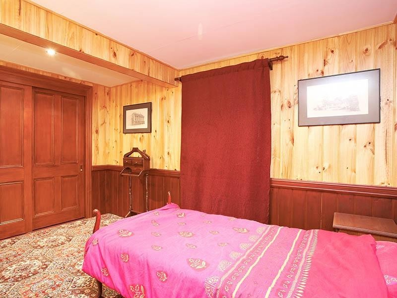 17 Ashfield Street, East Brisbane QLD 4169