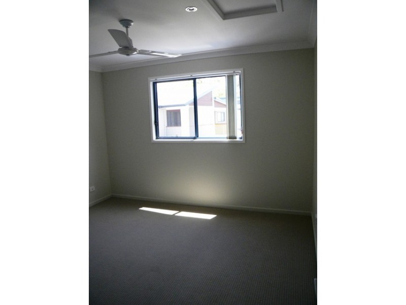 8/20 Bailey Road, Birkdale QLD 4159