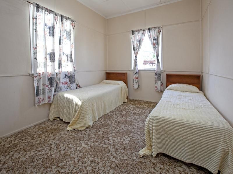 38 Shirley Street, Enoggera QLD 4051