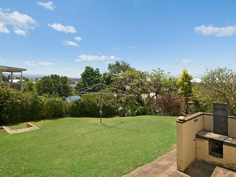 326 Richmond Road, Cannon Hill QLD 4170