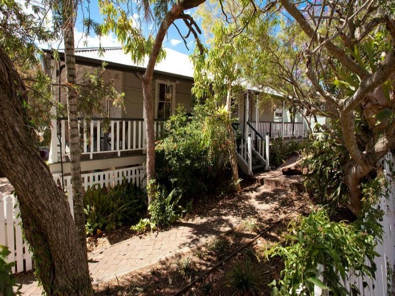 148 Brisbane Street, Bulimba QLD 4171