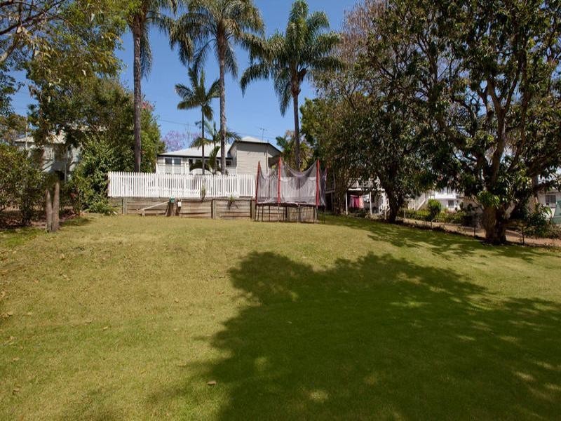 148 Brisbane Street, Bulimba QLD 4171