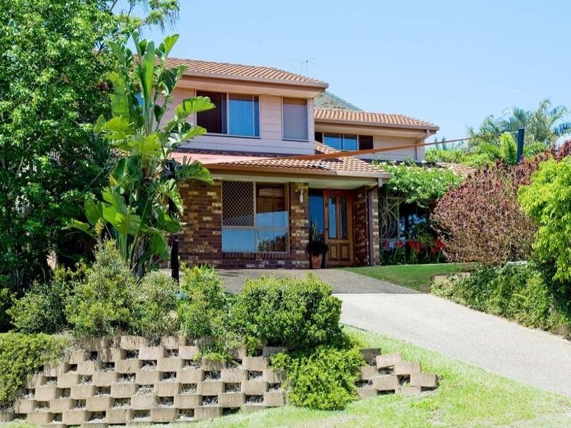 8 Selangor Place, Carina QLD 4152