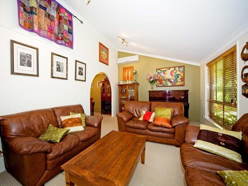 8 Selangor Place, Carina QLD 4152