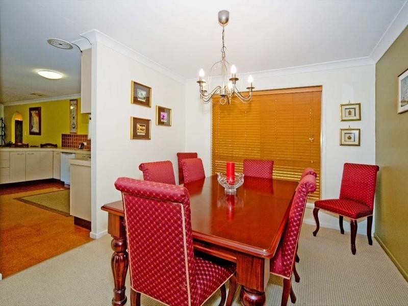 8 Selangor Place, Carina QLD 4152