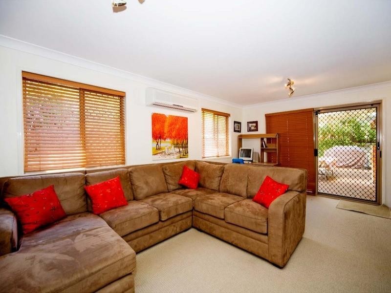 8 Selangor Place, Carina QLD 4152