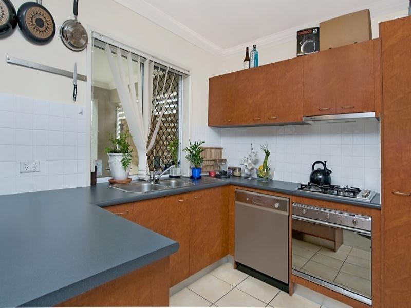 1/114 Pashen Street, Morningside QLD 4170