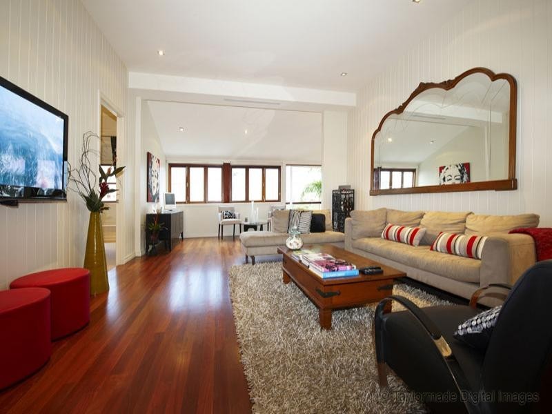 34 Laidlaw Parade, East Brisbane QLD 4169