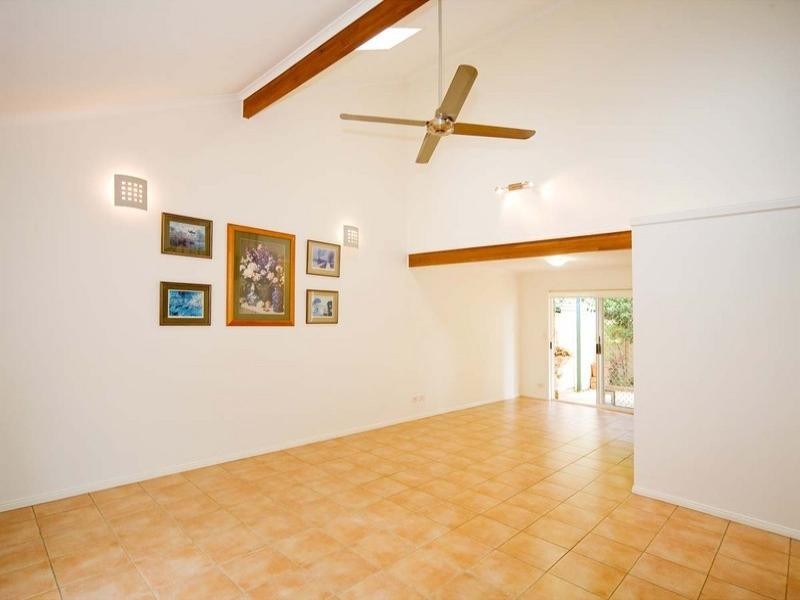 2/49 Princess, Bulimba QLD 4171