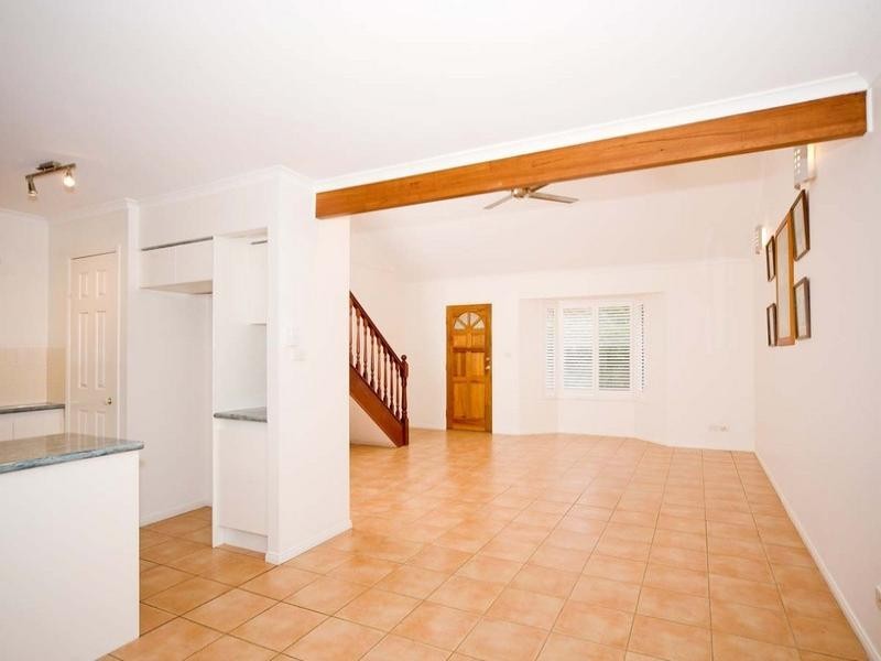 2/49 Princess, Bulimba QLD 4171