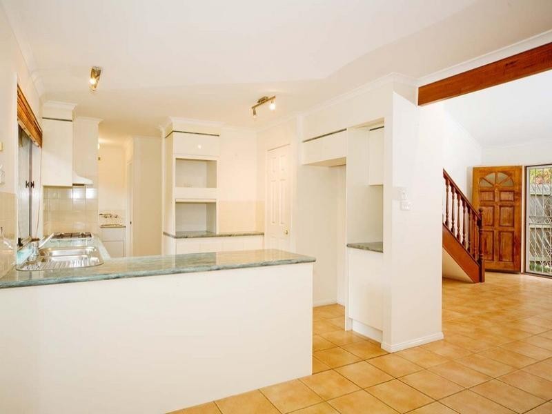 2/49 Princess, Bulimba QLD 4171