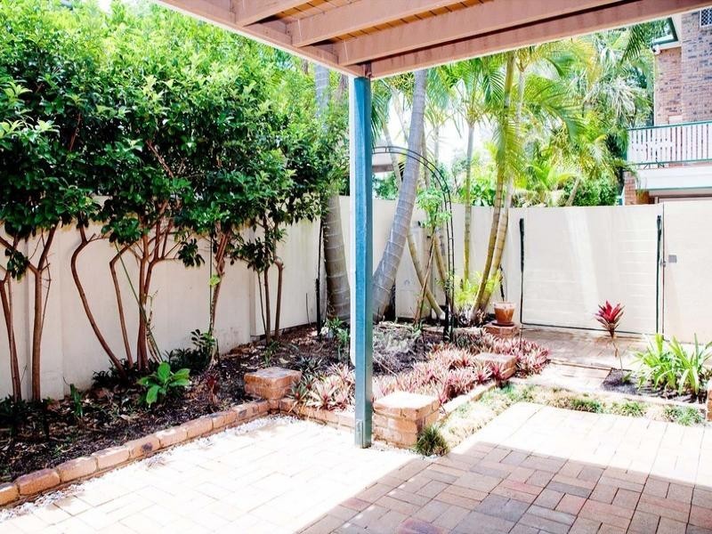 2/49 Princess, Bulimba QLD 4171