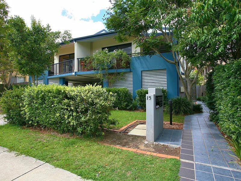 2/15 Dickson Street, Morningside QLD 4170