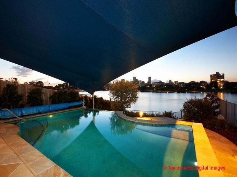 25 Laidlaw Parade, East Brisbane QLD 4169