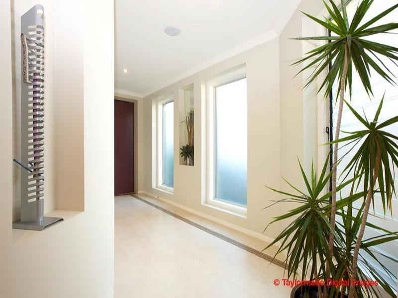 25 Laidlaw Parade, East Brisbane QLD 4169