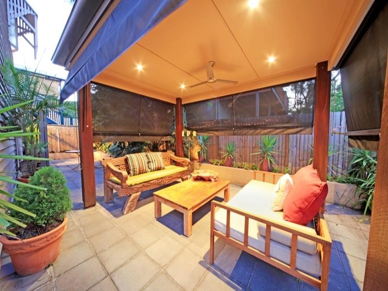 53 Harris Street, Hawthorne QLD 4171