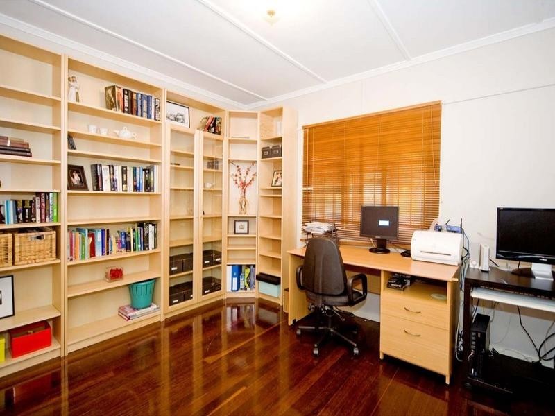 92 Lunga Street, Carina QLD 4152