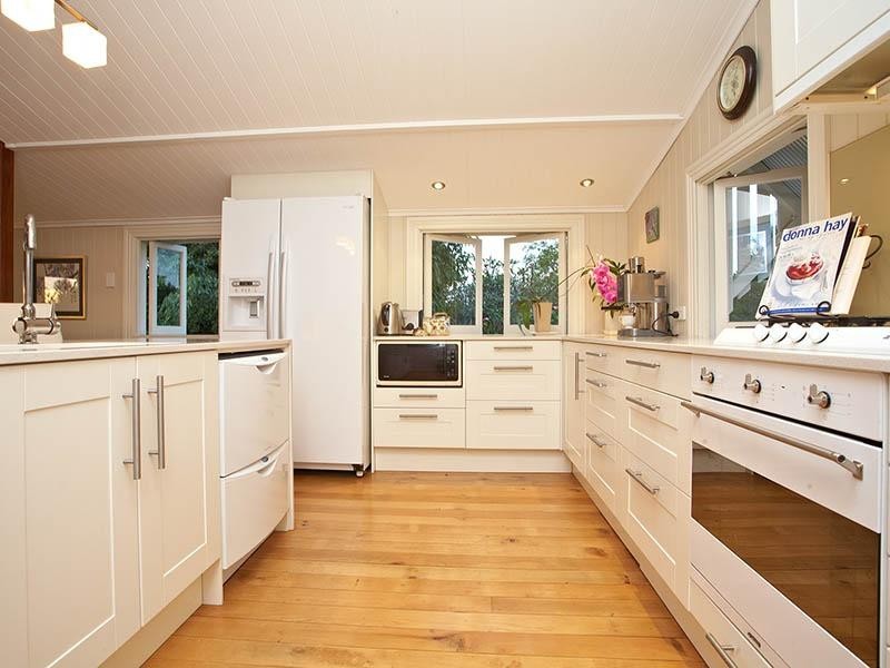 204 Norman Avenue, Norman Park QLD 4170