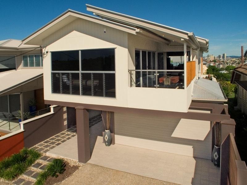 74 Coventry Street, Hawthorne QLD 4171