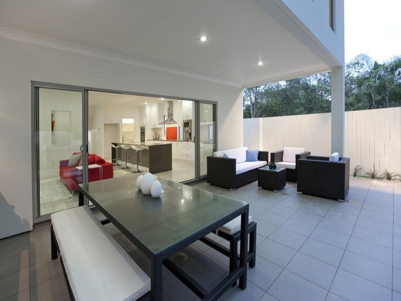 11 Myuna Street, Balmoral QLD 4171