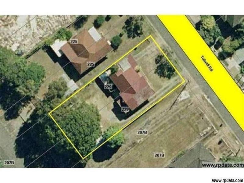 229 Tufnell Road, Banyo QLD 4014