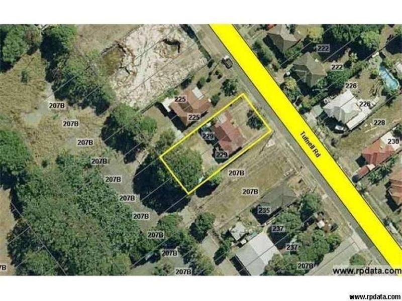 229 Tufnell Road, Banyo QLD 4014