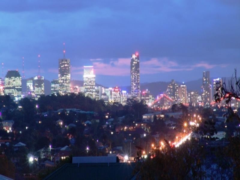 326 Richmond Road, Cannon Hill QLD 4170