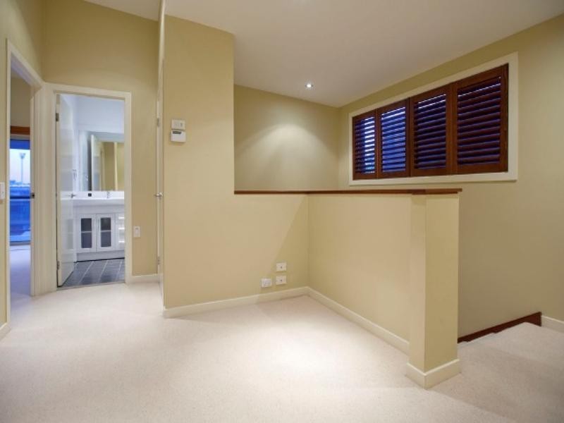 East Brisbane QLD 4169