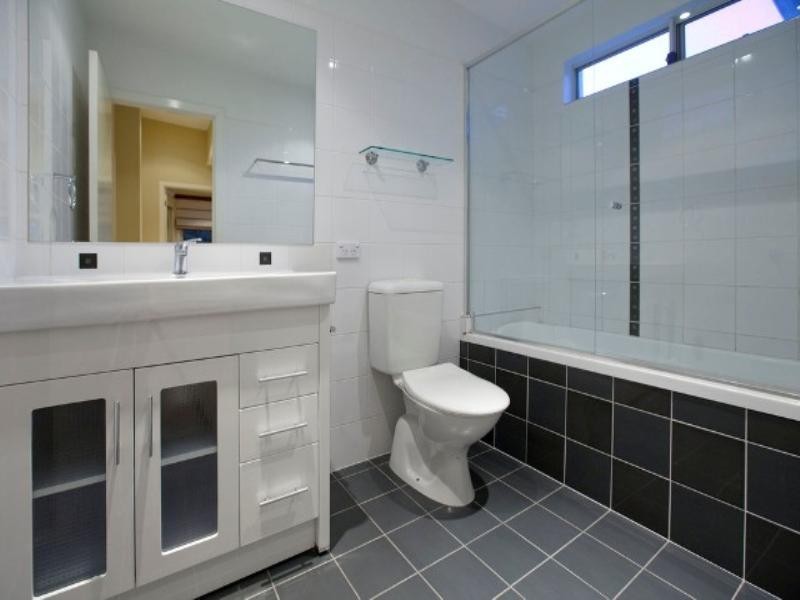 East Brisbane QLD 4169