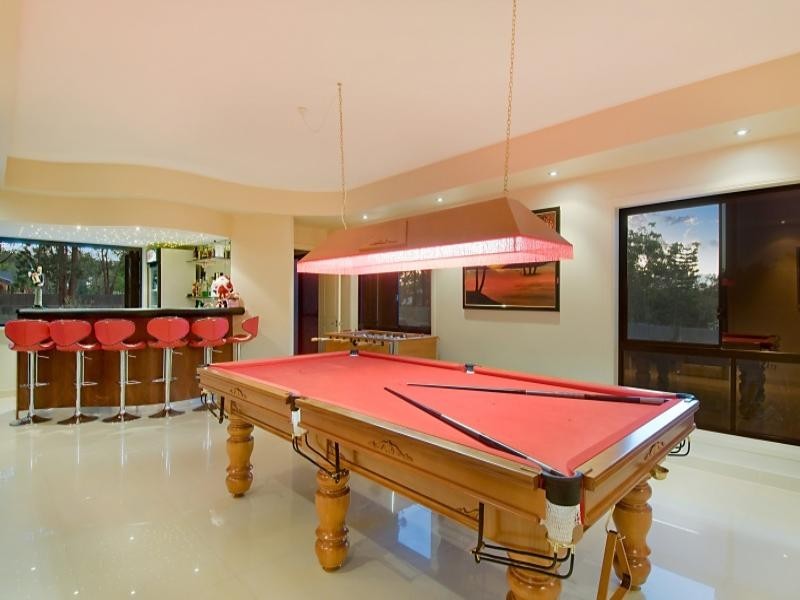 69 Charleton Street, Chandler QLD 4155