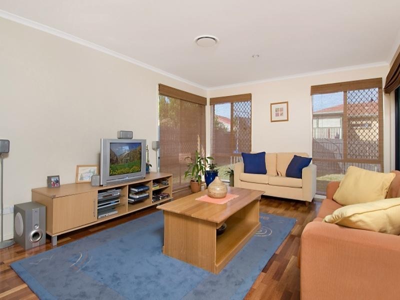 26 Edred Street, Carindale QLD 4152