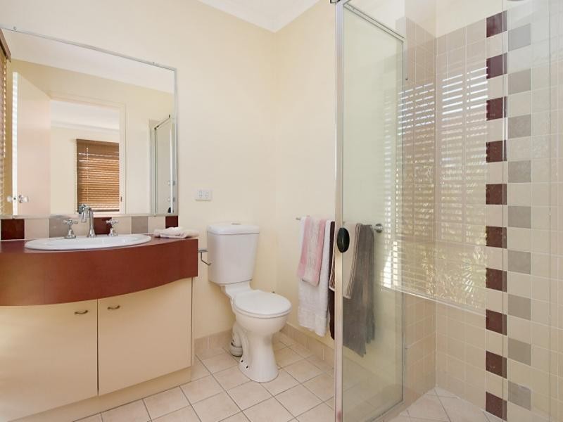 26 Edred Street, Carindale QLD 4152