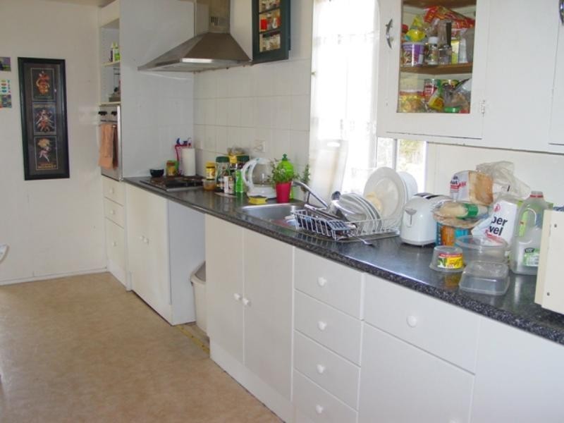 74 Smallman Street, Bulimba QLD 4171