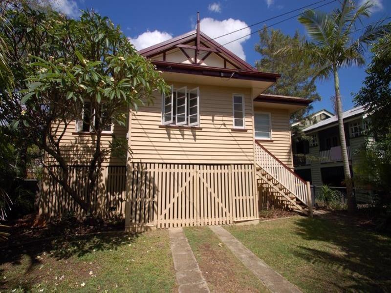 94 Bilyana Street, Balmoral QLD 4171