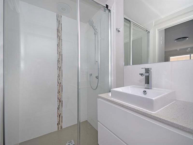 1/70 Monmouth, Morningside QLD 4170