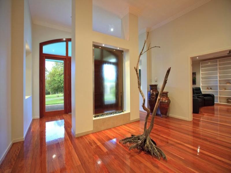 815 New Cleveland Road, Gumdale QLD 4154