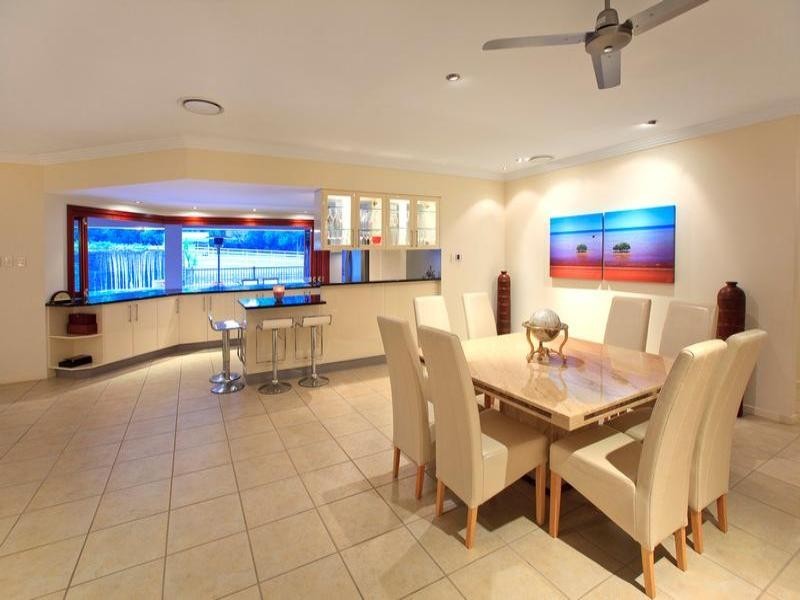 815 New Cleveland Road, Gumdale QLD 4154