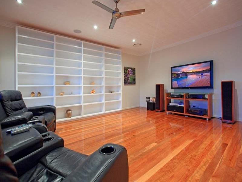 815 New Cleveland Road, Gumdale QLD 4154