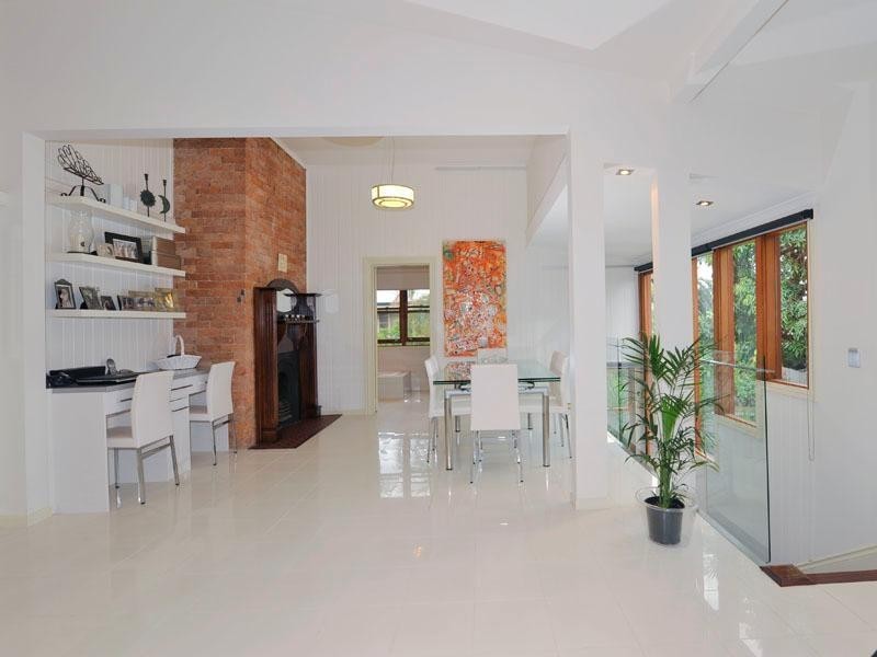 135 Virginia Avenue, Hawthorne QLD 4171