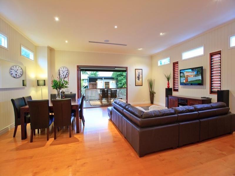 109 Shrapnel Road, Cannon Hill QLD 4170