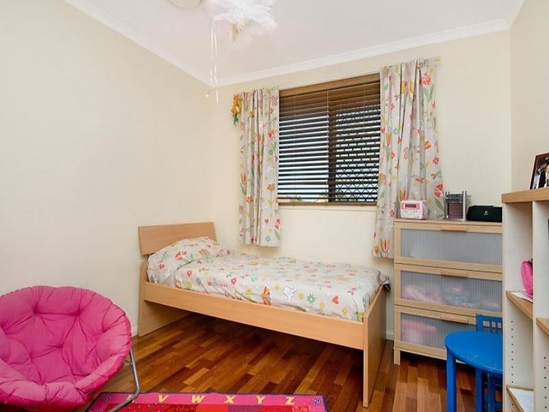 26 Edred Street, Carindale QLD 4152