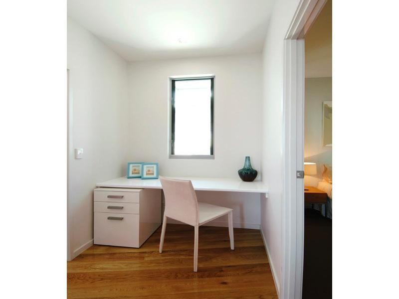 2/435 Esplanade, Manly QLD 4179
