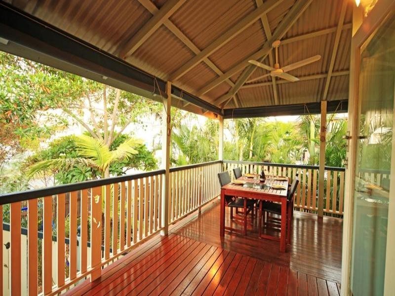 22 Orchard Street, Hawthorne QLD 4171