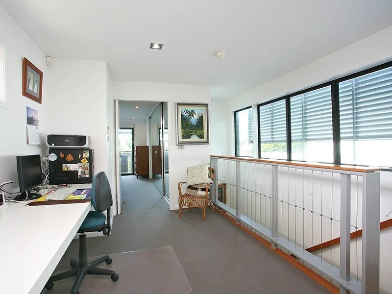 29 Shore Crescent, Bulimba QLD 4171