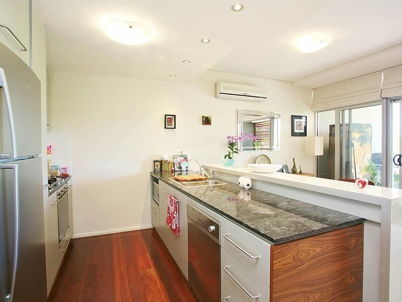 17/43 Love Street, Bulimba QLD 4171