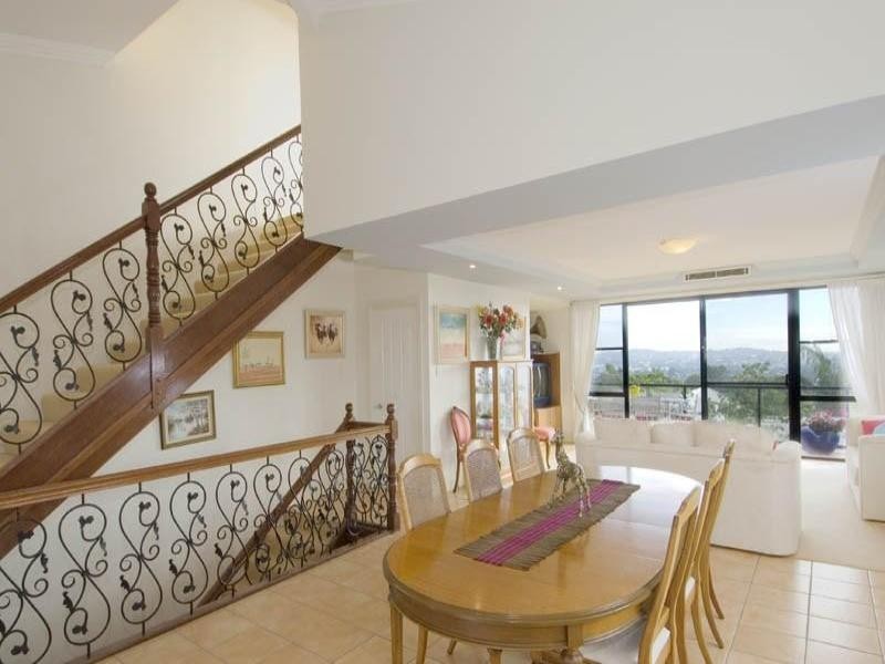 1/24 Philip Street, Hawthorne QLD 4171