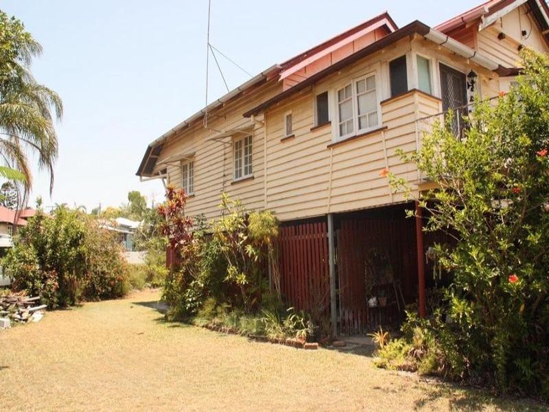 16 Beatrice Street, Hawthorne QLD 4171