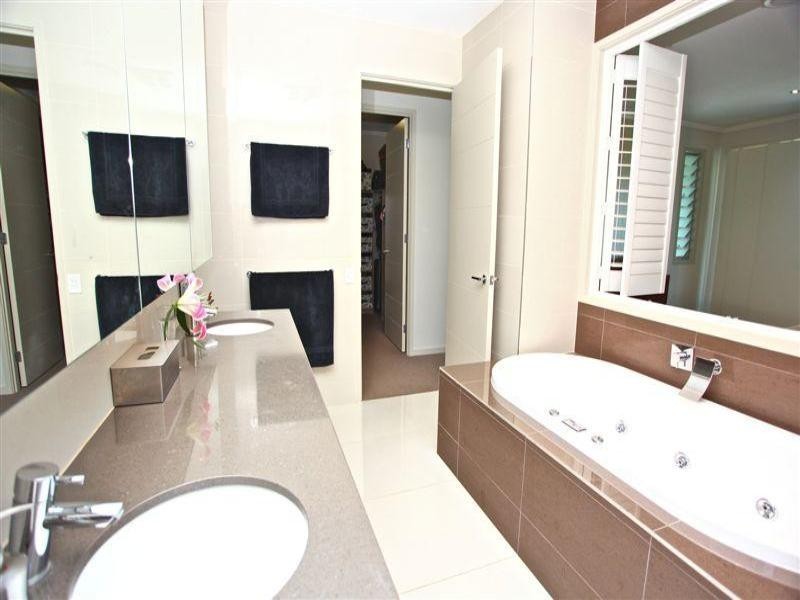 86A Stuart Street, Bulimba QLD 4171